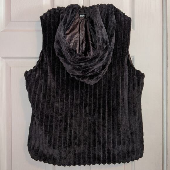 Carmin Black Soft Sleeveless Vest Hoodie Jacket M - Picture 11 of 12